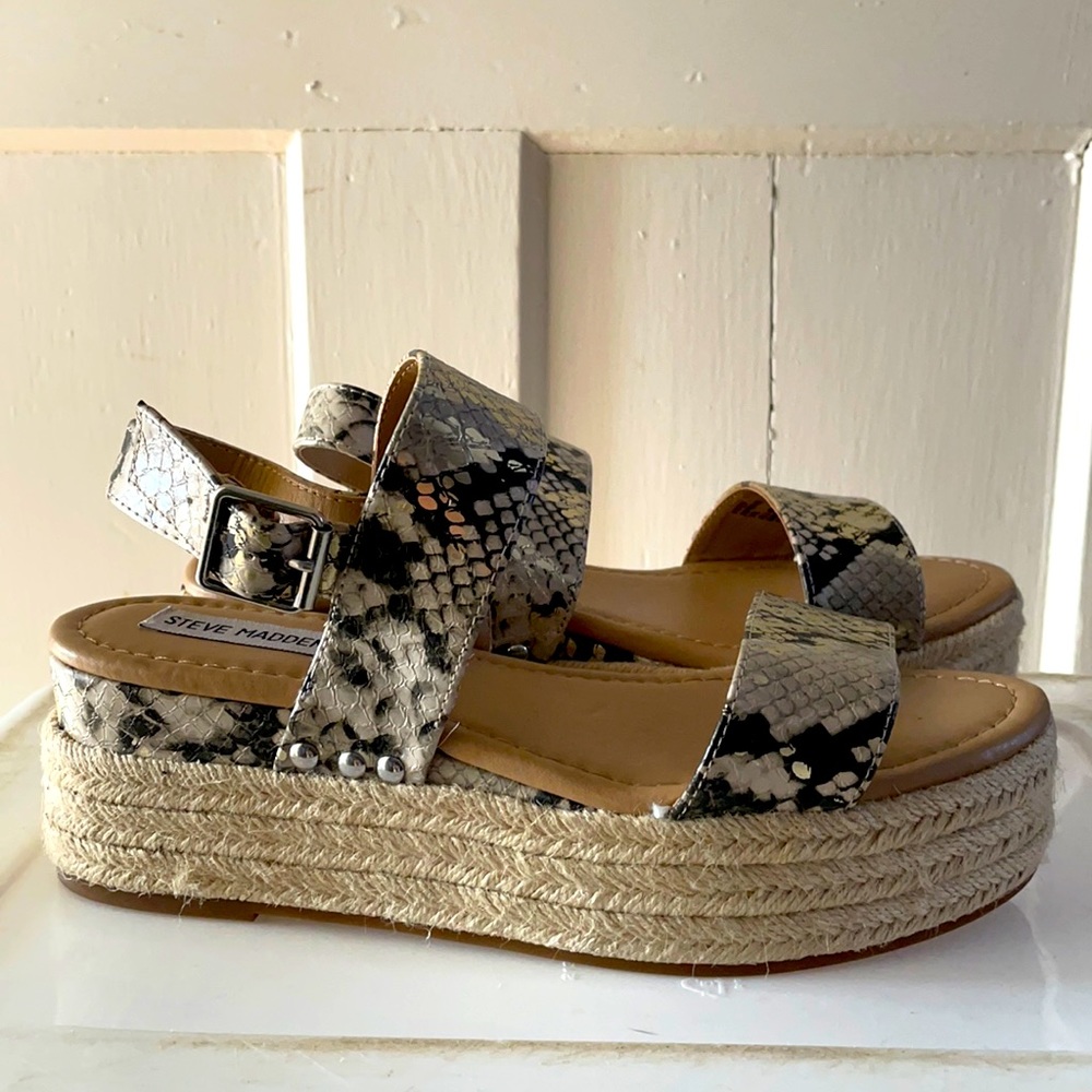 Steve Madden Platform Sandals
